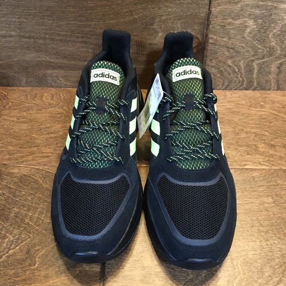 NEW Adidas 90's Valasion Running Shoes Men's 10.5 - Picture 6 of 15